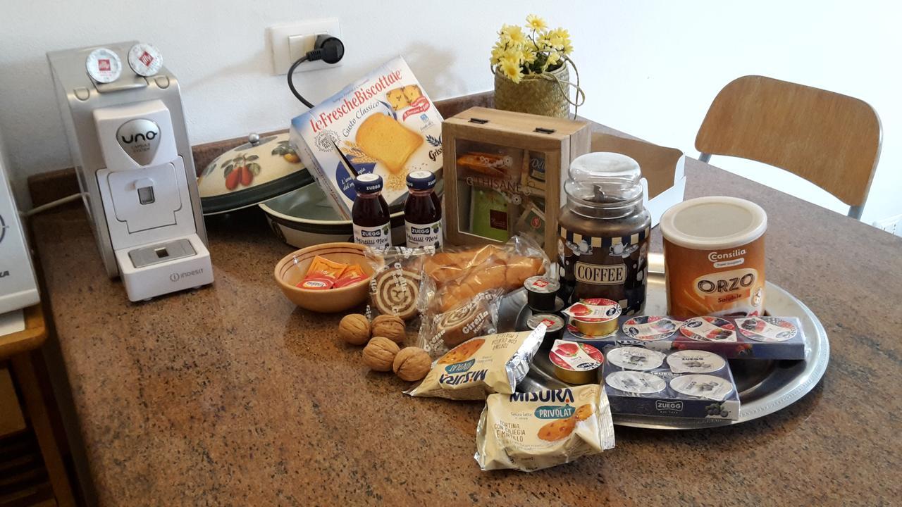 Bed&Breakfast "Fiorella" Sul Lago Castel Gandolfo Zewnętrze zdjęcie